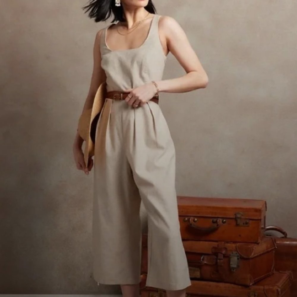 Banana Republic Factory Linen Jumpsuit size 12 NWOT. Tan wide-leg cropped
